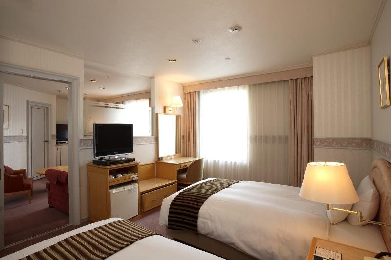 Jr-East Hotel Mets Kokubunji Ngoại thất bức ảnh