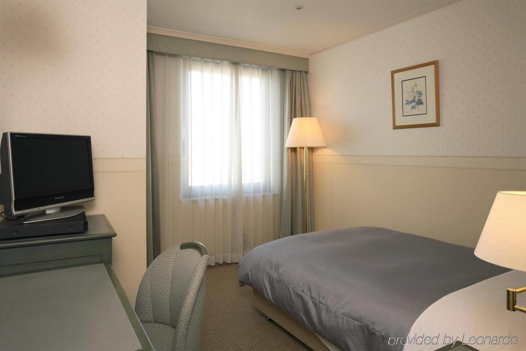Jr-East Hotel Mets Kokubunji Ngoại thất bức ảnh